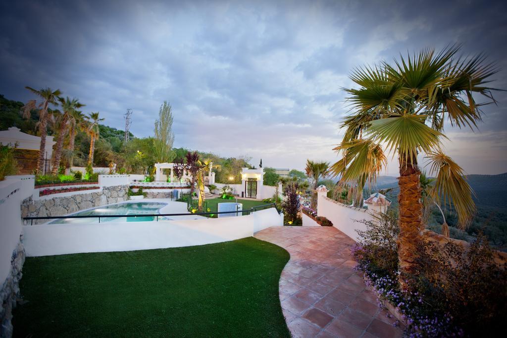 Country House Cortijo De La Fuente La Bobadilla Εξωτερικό φωτογραφία